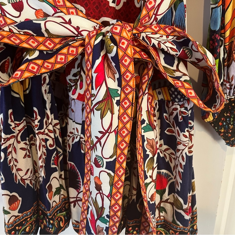 Alice + Olivia Sadie Mini Shirt Dress - Picture 5 of 7